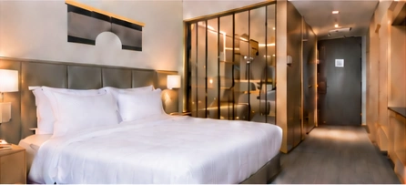 Rooms & Suites